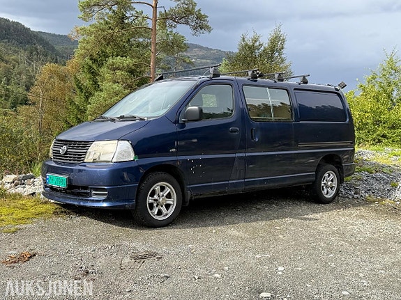 Auksjon: Toyota HiAce - 2007 - Blå - 117 hk