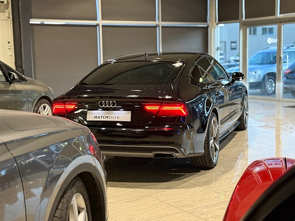Audi A7 10 of 30