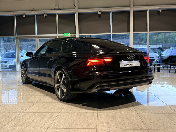 Audi A7 7 of 30