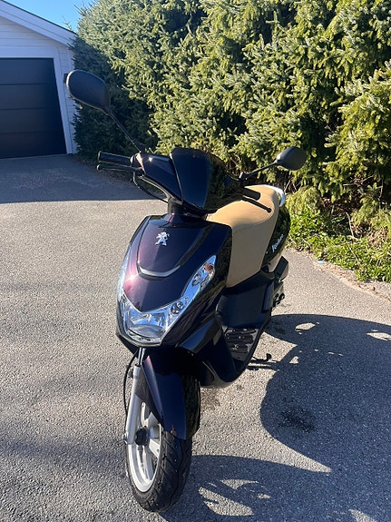 Peugeot Kisbee 5 of 17