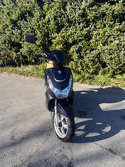 Peugeot Kisbee 8 of 17