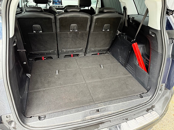 Peugeot 5008 19 of 30