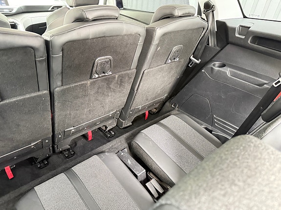 Peugeot 5008 17 of 30