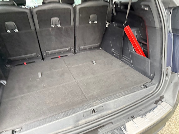 Peugeot 5008 18 of 30