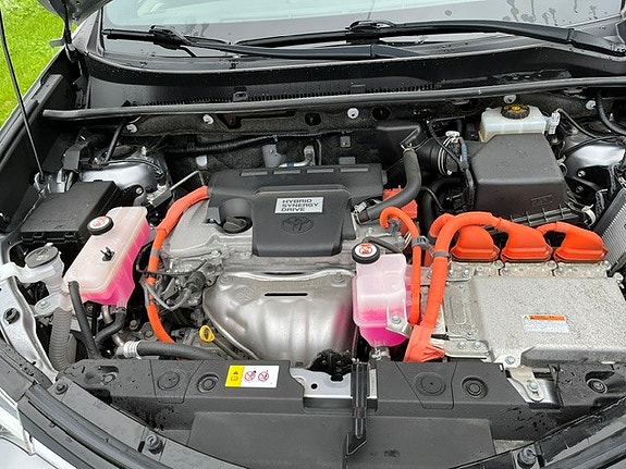 Toyota RAV4 12 of 13