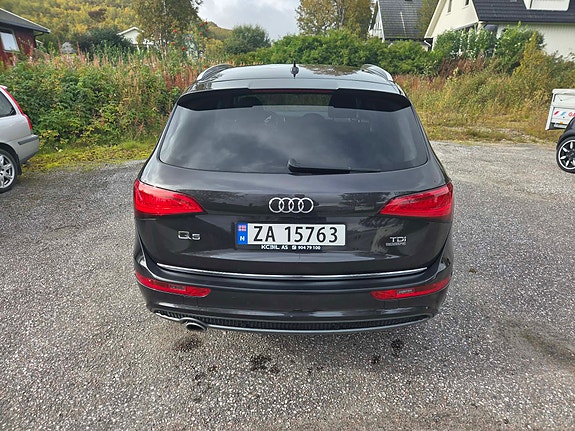 Audi Q5 4 of 9