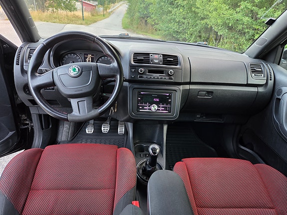 Skoda Fabia 10 of 11
