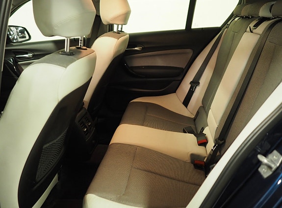 BMW 116i 12 of 12