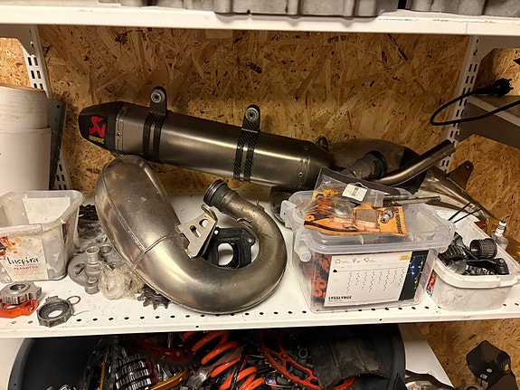 KTM 125 EXC 15 of 27