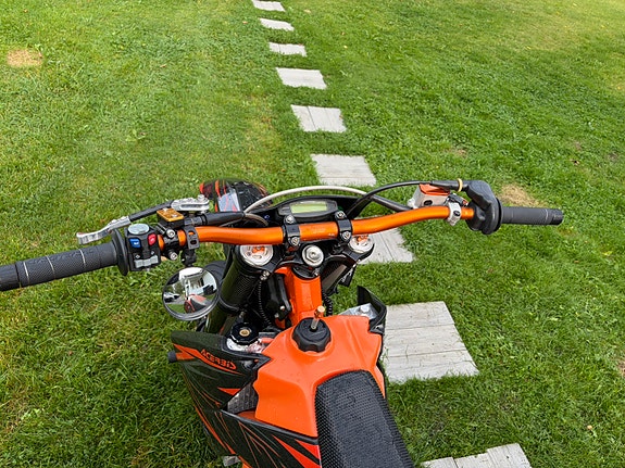 KTM 125 EXC 11 of 27