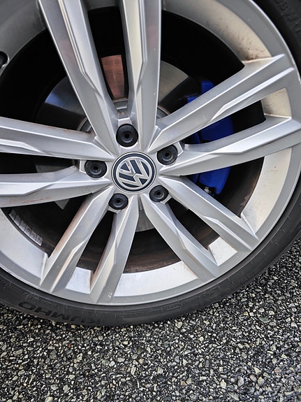 Volkswagen Passat 8 of 18