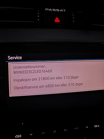 Volkswagen Passat 18 of 18