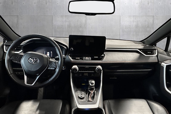 Toyota RAV4 10 of 20