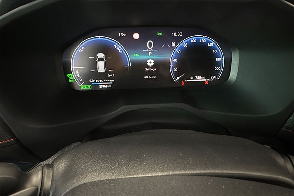 Toyota RAV4 13 of 20