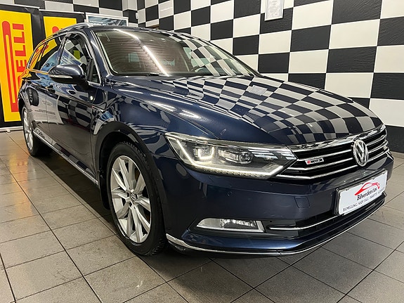 Volkswagen Passat 5 of 30