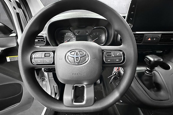 Toyota Proace City 11 of 28