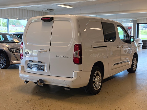 Toyota Proace City 7 of 30