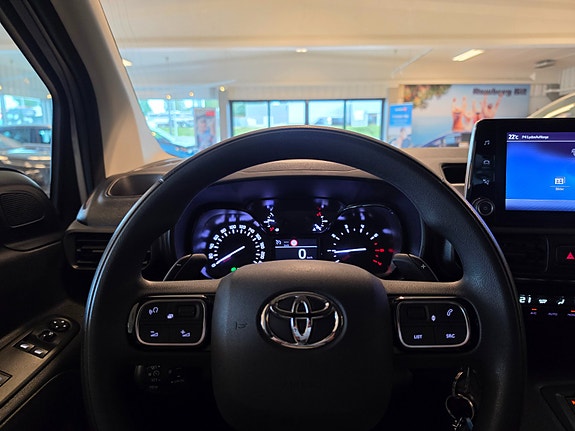Toyota Proace City 22 of 30