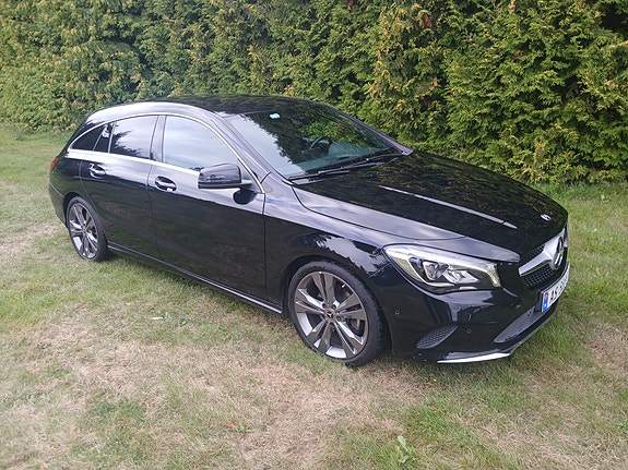 Mercedes-Benz CLA180 3 of 20