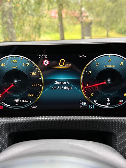 Mercedes-Benz CLA180 20 of 30