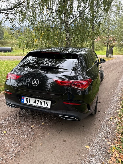 Mercedes-Benz CLA180 9 of 30