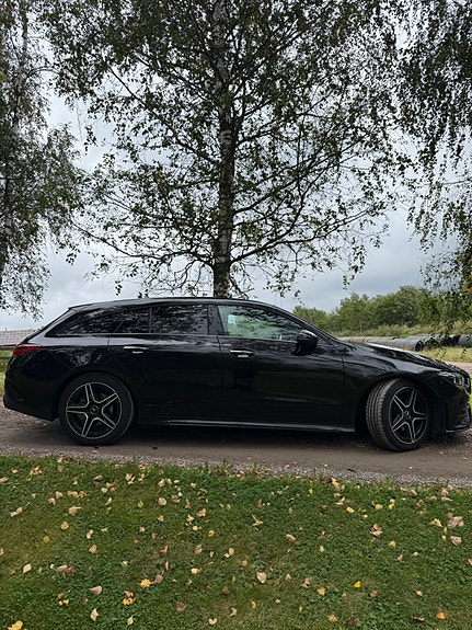 Mercedes-Benz CLA180 4 of 30