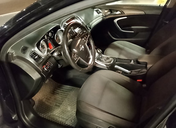 Opel Insignia 8 of 11