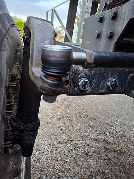 New Holland L 95 2wd 22 of 26