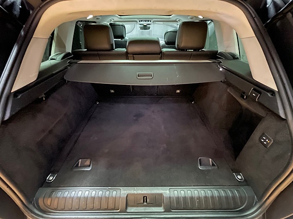 Land Rover Range Rover Sport 28 of 28