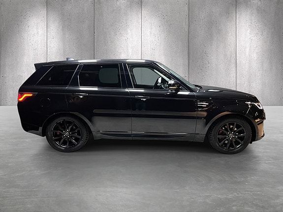 Land Rover Range Rover Sport 5 of 28