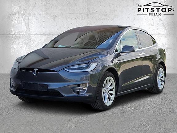 Tesla Model X 3 of 20