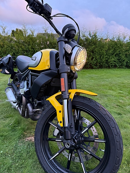 Ducati Scrambler Full Throttle 8 of 12