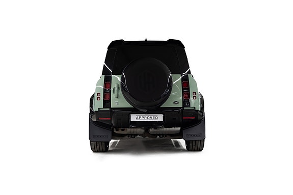 Land Rover Defender 110 7 of 30