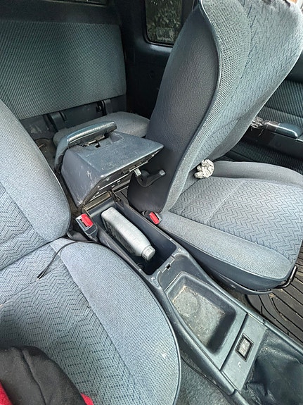 Toyota HiLux 15 of 21