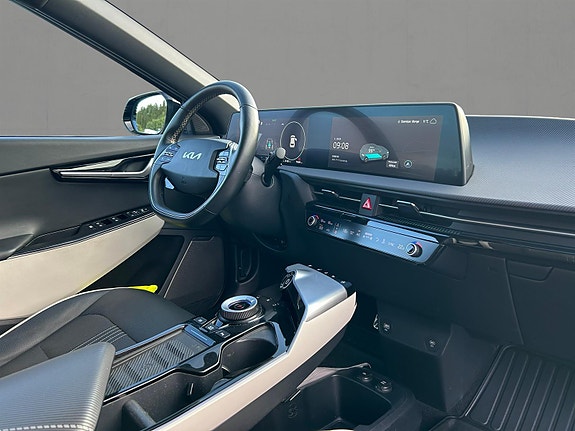 Kia EV6 25 of 30