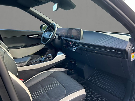 Kia EV6 19 of 30