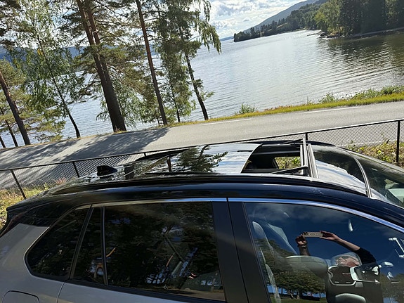 Toyota RAV4 8 of 15