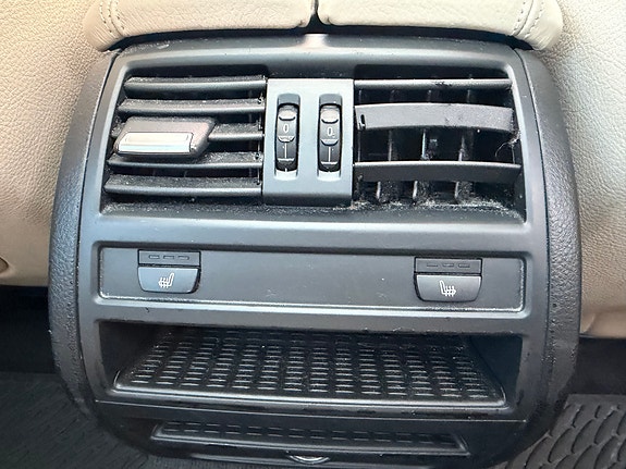 BMW 528i 19 of 21