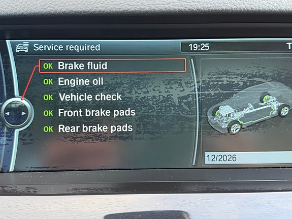 BMW 528i 11 of 21
