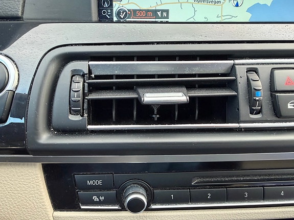 BMW 528i 18 of 21
