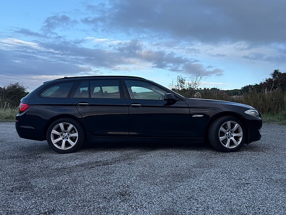 BMW 528i 5 of 21