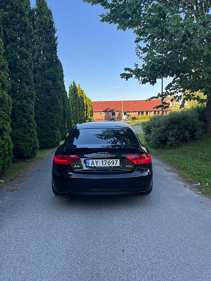 Audi A5 4 of 17