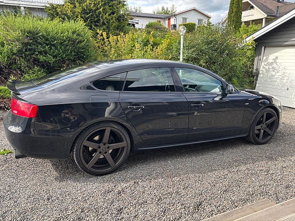 Audi A5 6 of 17