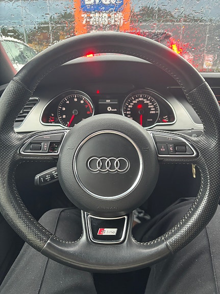 Audi A5 8 of 17