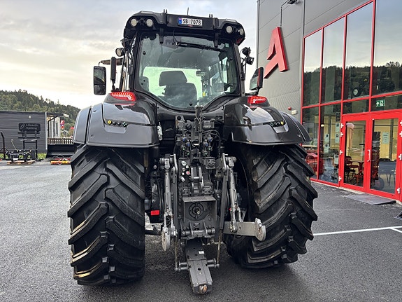 Valtra Q305 2023, kr 2 069 000,-