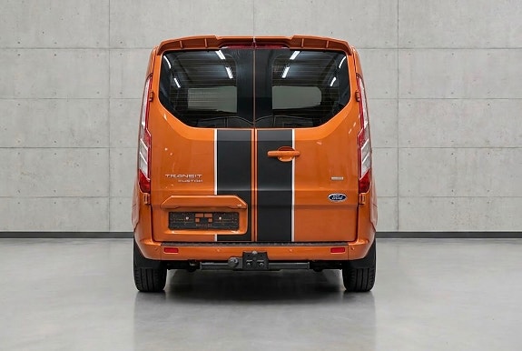 Ford Transit Custom 3 of 28