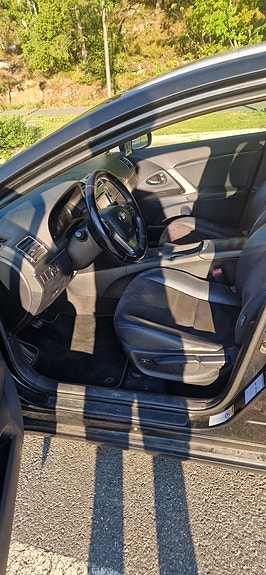 Toyota Avensis 14 of 16