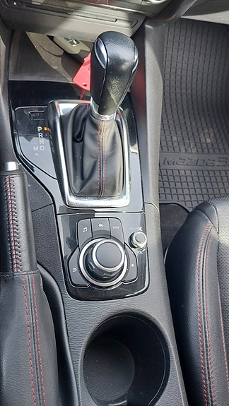 Mazda 3 17 of 19
