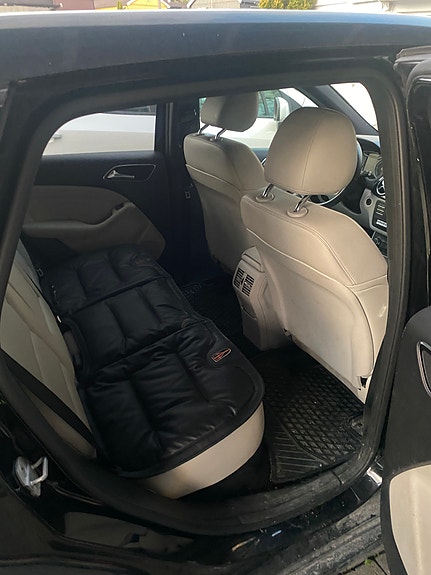 Mercedes-Benz B-Electric 7 of 16