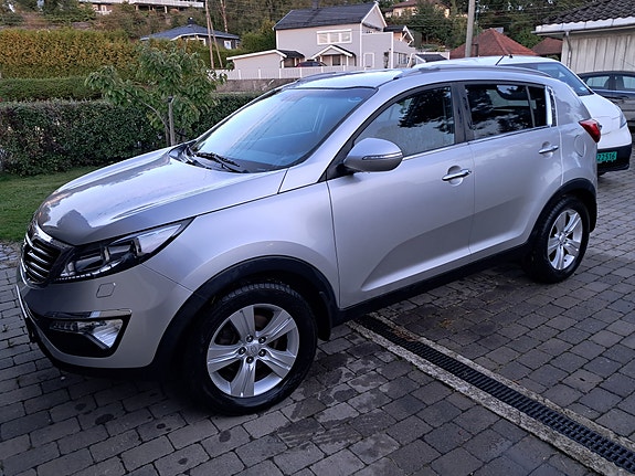 Kia Sportage 2 of 19